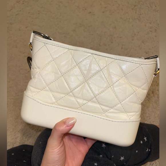 Chanel Gabrielle white small hobo crossbody - Picture 13 of 16